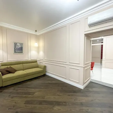 39 Svobody Avenue Leópolis