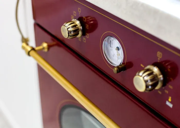 39 Svobody Avenue * Львов