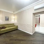 39 Svobody Avenue إلفيف