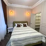 39 Svobody Avenue إلفيف